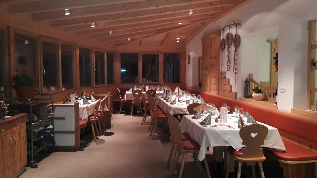 Edelweisshuette Ladurns Hotel Fleres ภายนอก รูปภาพ